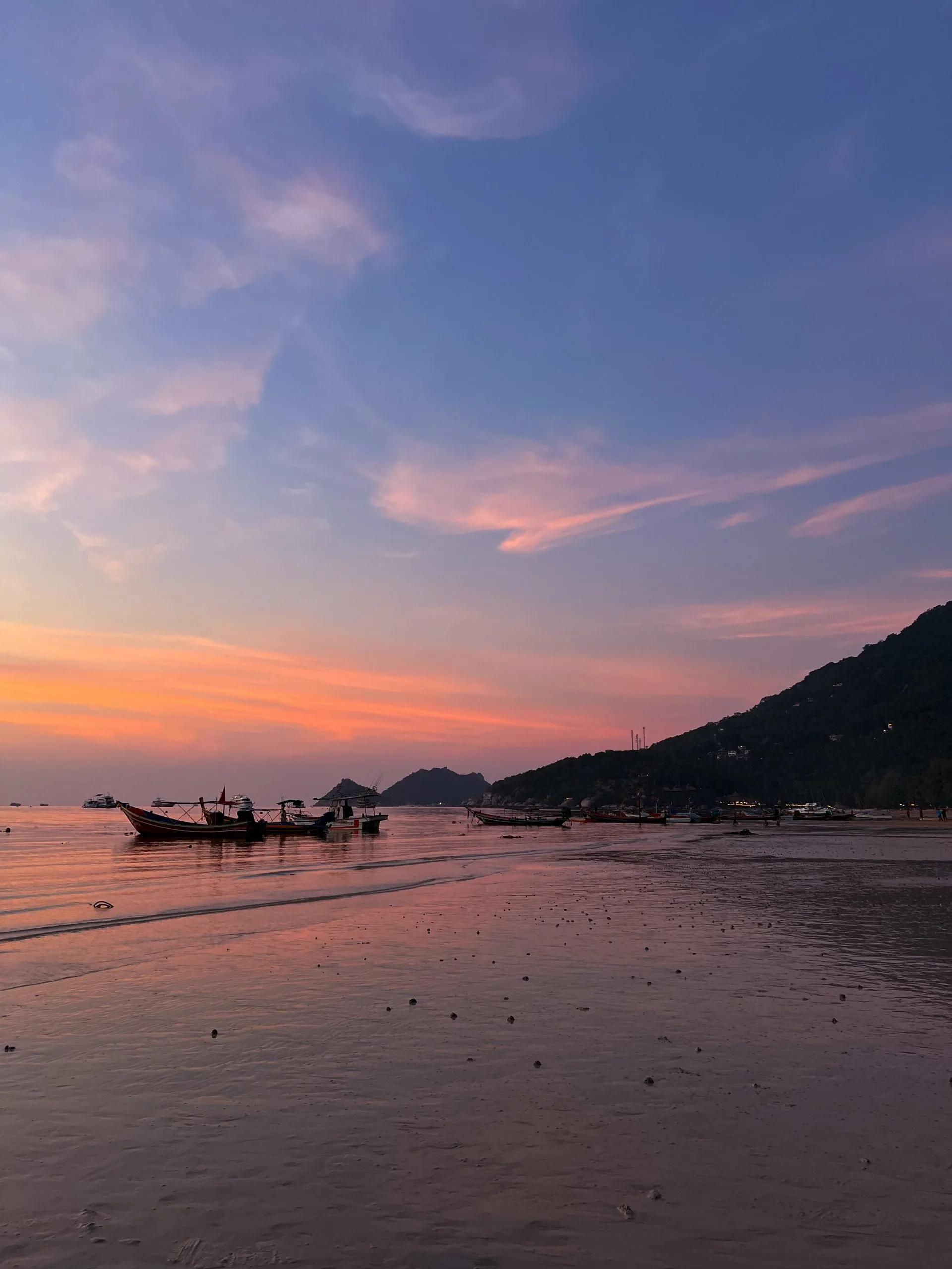 Sunset over Sairee Beach